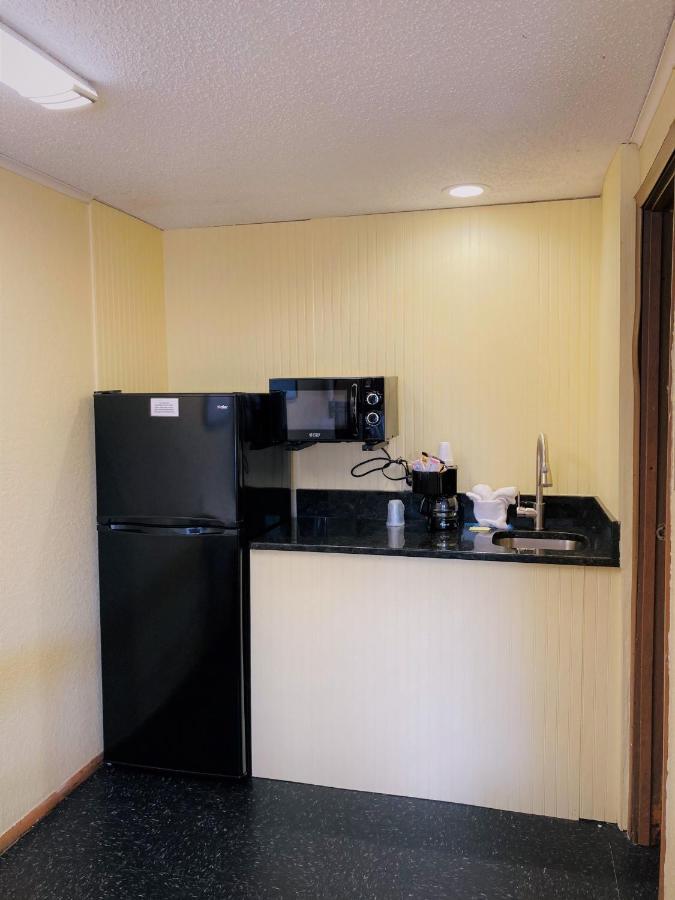 River Side Inn New Port Richey Exteriör bild